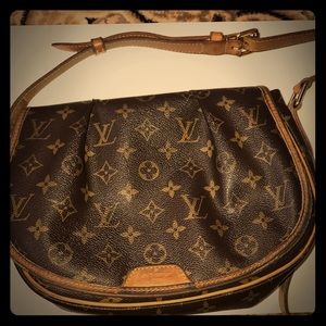 Louis Vuitton CrossBody Bag